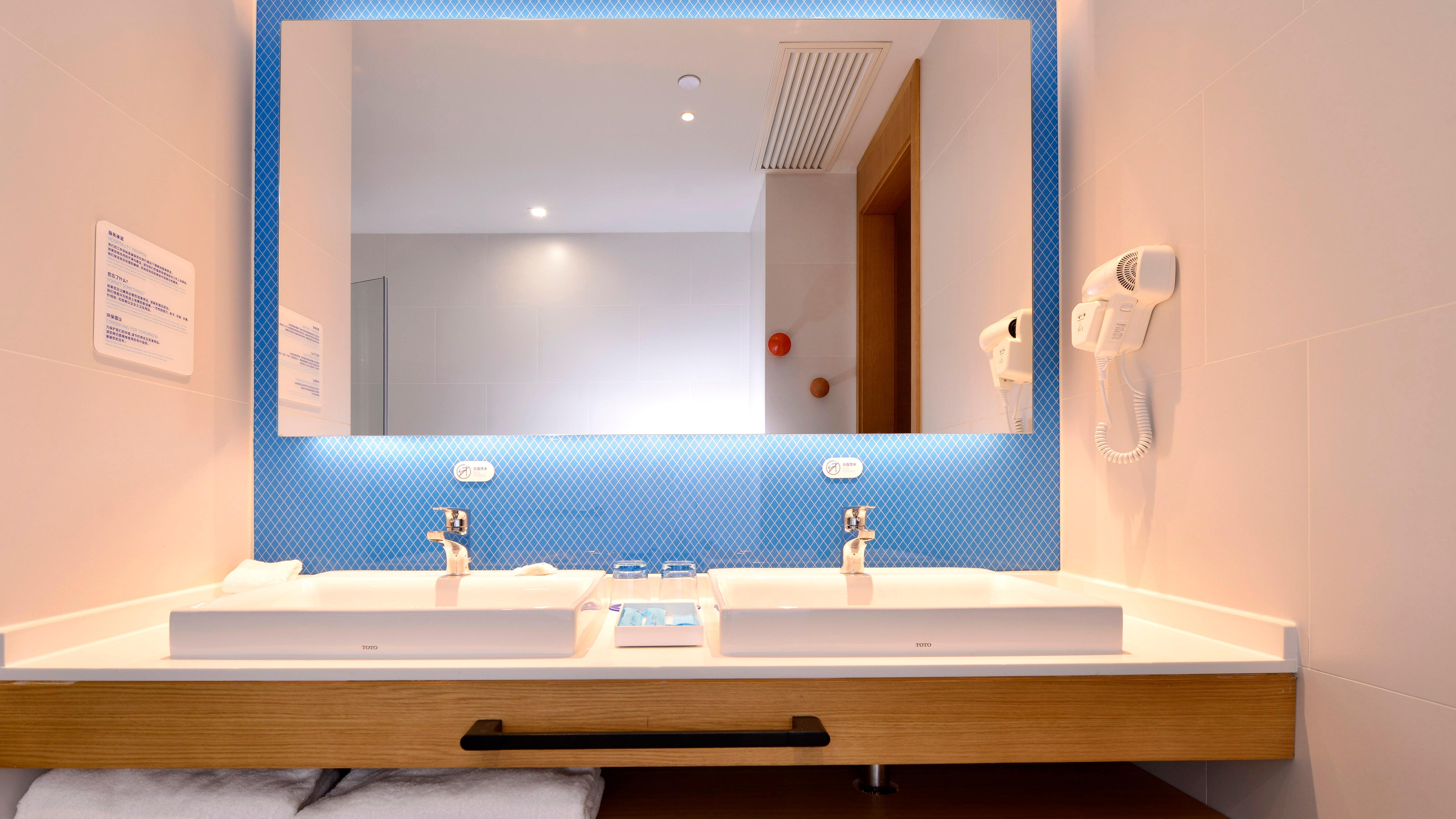 Holiday Inn Express Luanchuan By Ihg Extérieur photo