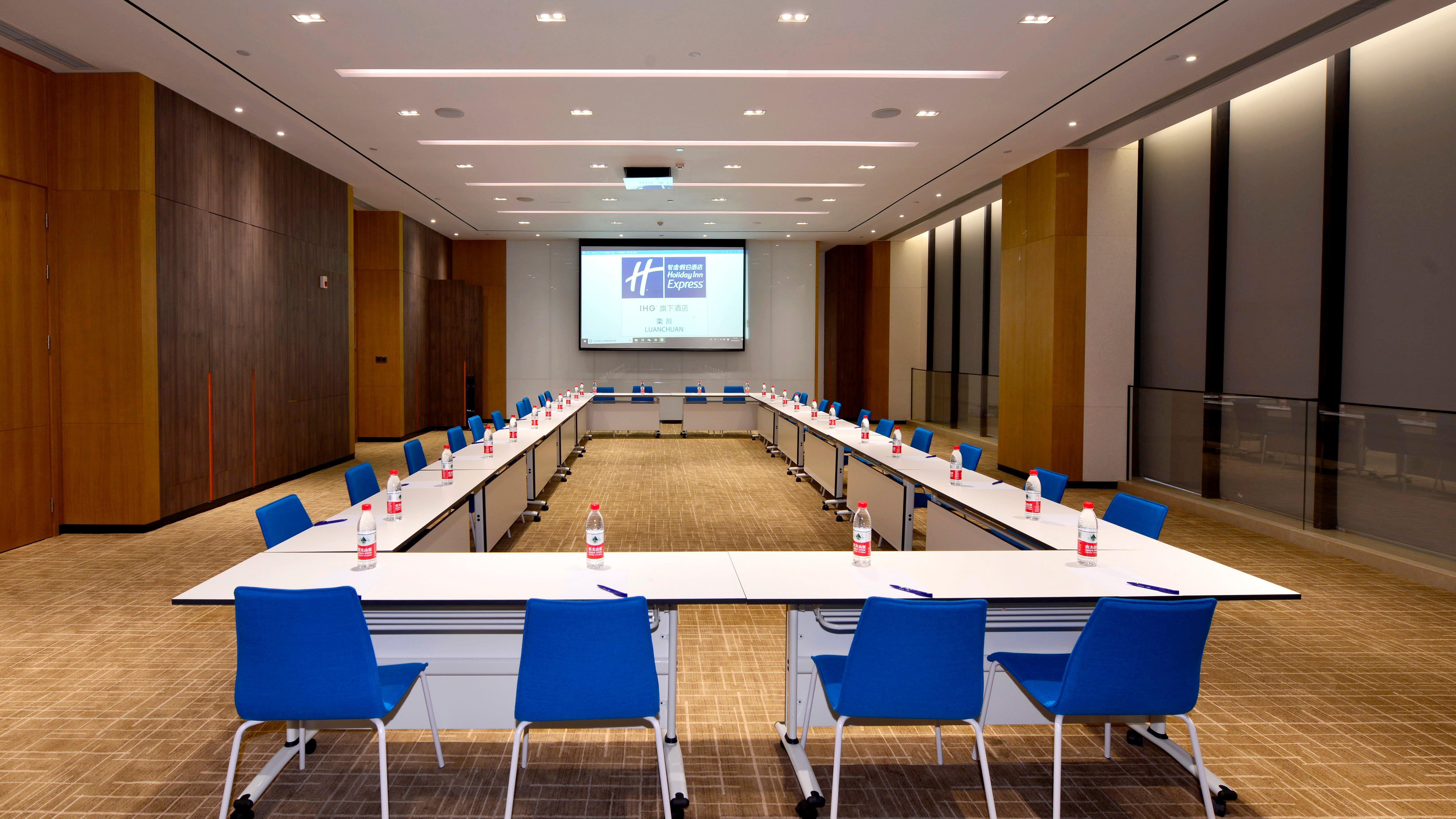 Holiday Inn Express Luanchuan By Ihg Extérieur photo